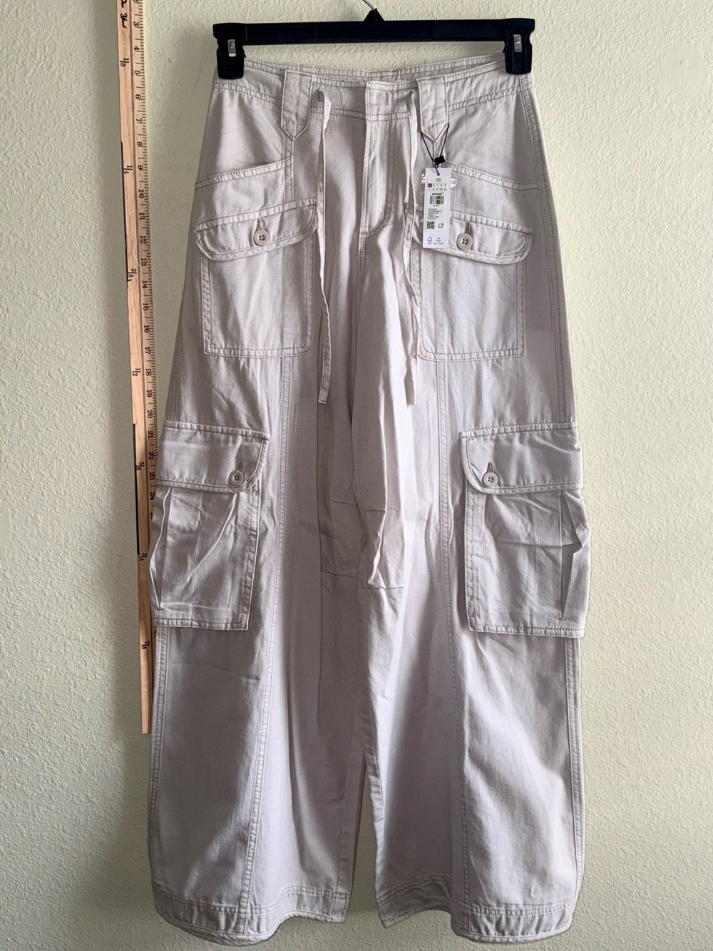 Garage Light Beige Wide-Leg Cargo Skirt